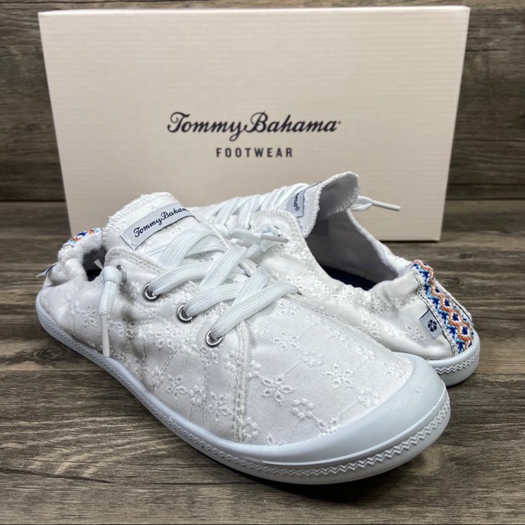 New Tommy Bahama Slip On Scrunch Back 